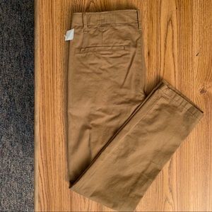 NWT Gap lived-in skinny fit pants, khaki, 30x30